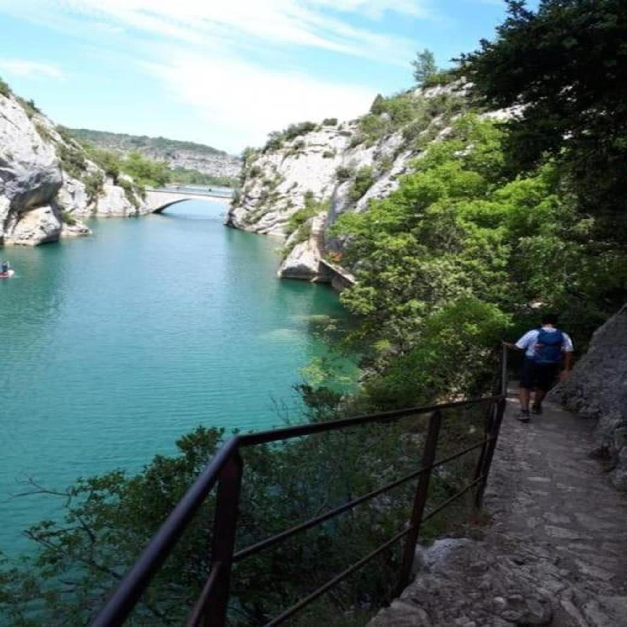La Roulotte Du Verdon Quinson Buitenkant foto